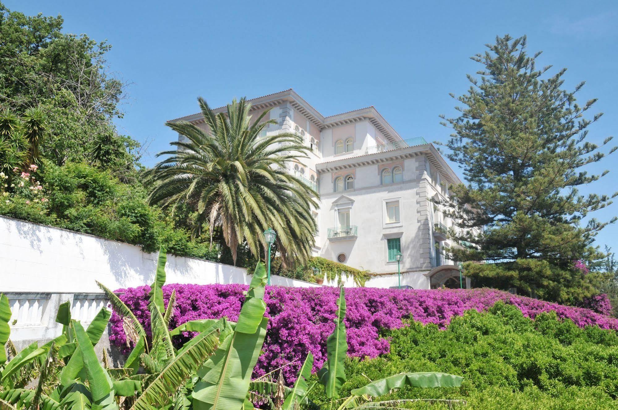Grand Hotel San Michele Четраро Екстериор снимка